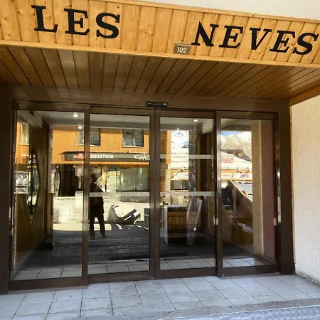 Résidence Neves - Location: Magnifique Pour 4 Dans Quartier Animé Mae-3794 * Val Thorens