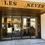 Apartment Neves - Location: Magnifique Pour 4 Dans Quartier Anime Mae-3794 *