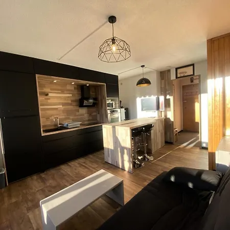 Daire Neves - Location: Magnifique Pour 4 Dans Quartier Anime Mae-3794 *