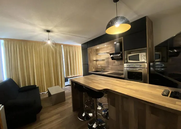 Neves - Location: Magnifique Pour 4 Dans Quartier Anime Mae-3794 Daire *