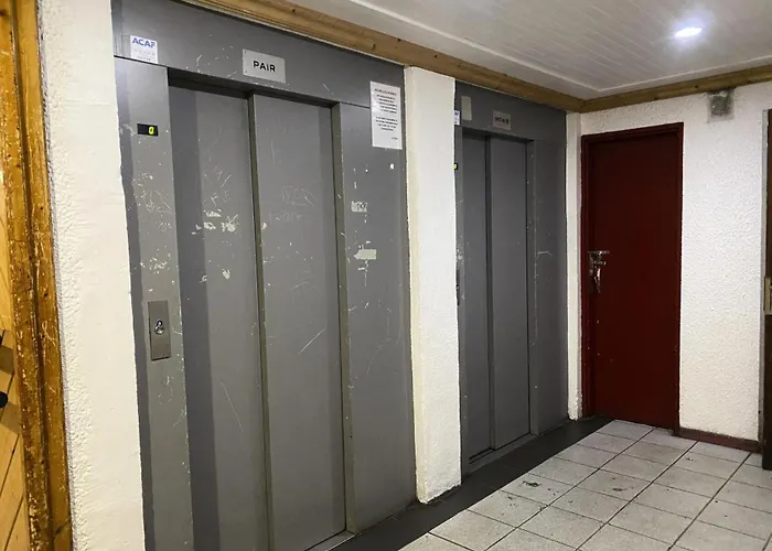 Neves - Location: Magnifique Pour 4 Dans Quartier Anime Mae-3794 *