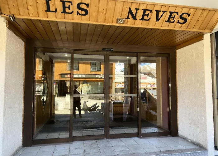 Daire Neves - Location: Magnifique Pour 4 Dans Quartier Anime Mae-3794 *